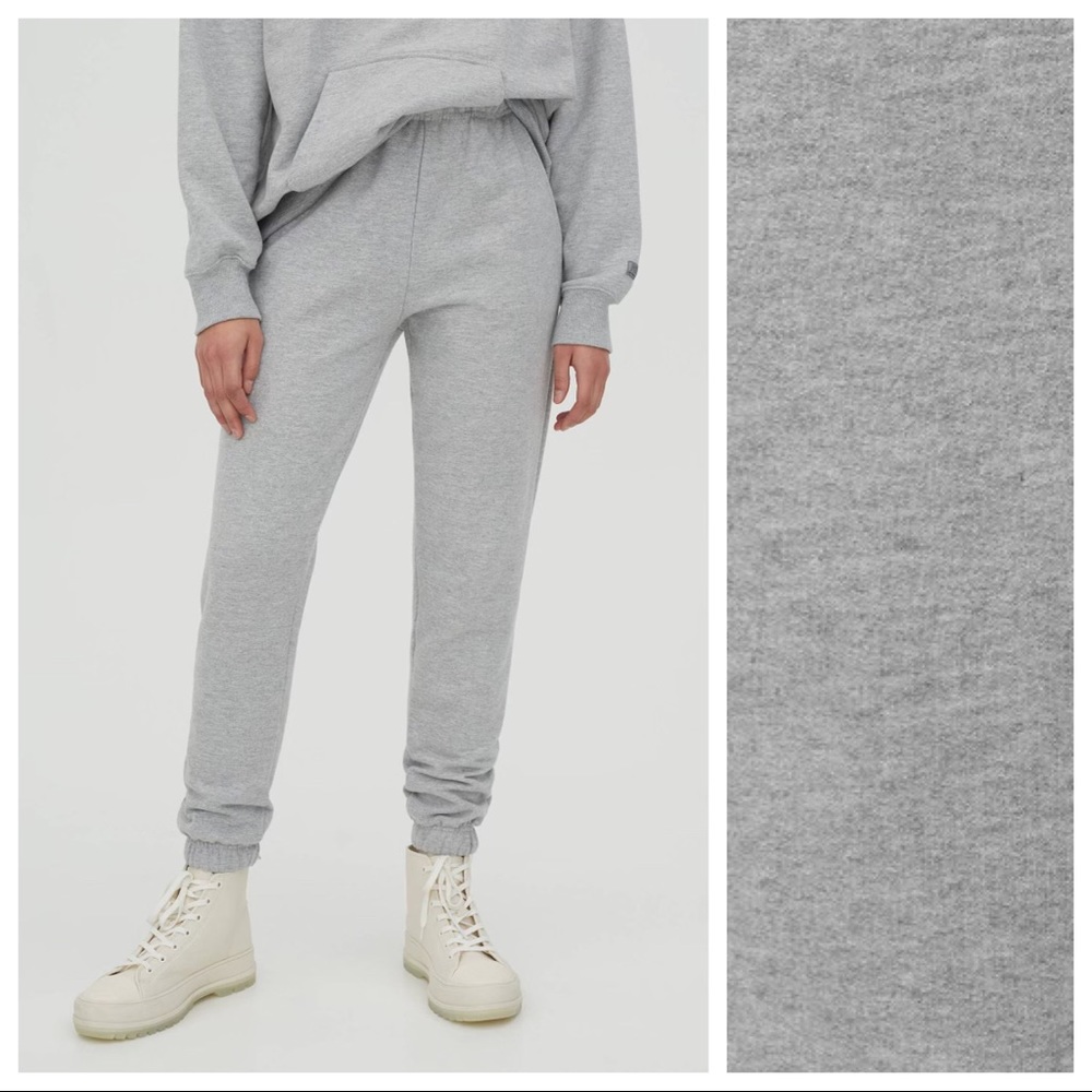 NWT. Pull&Bear Grey Basic Sweat Pants. Size M.